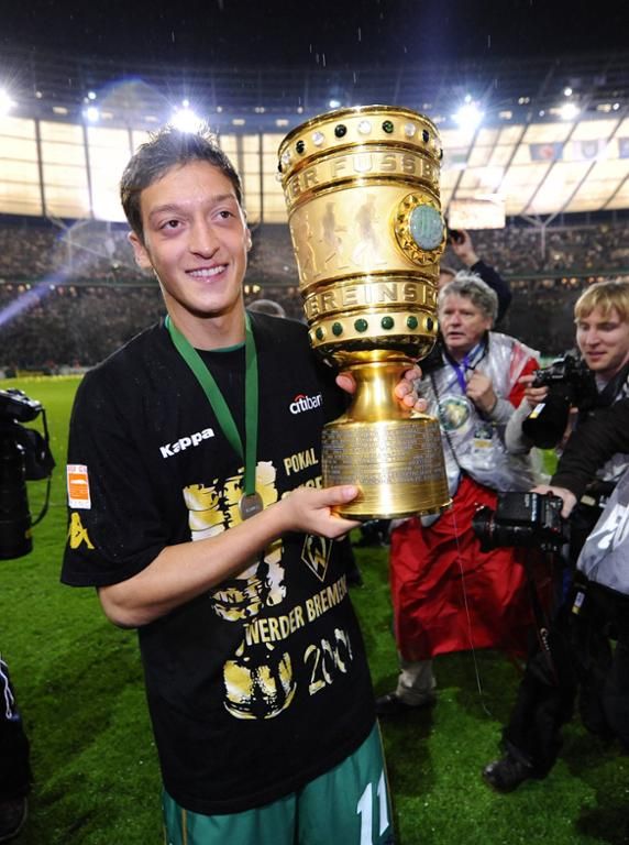 Best Werder Bremen player - 1